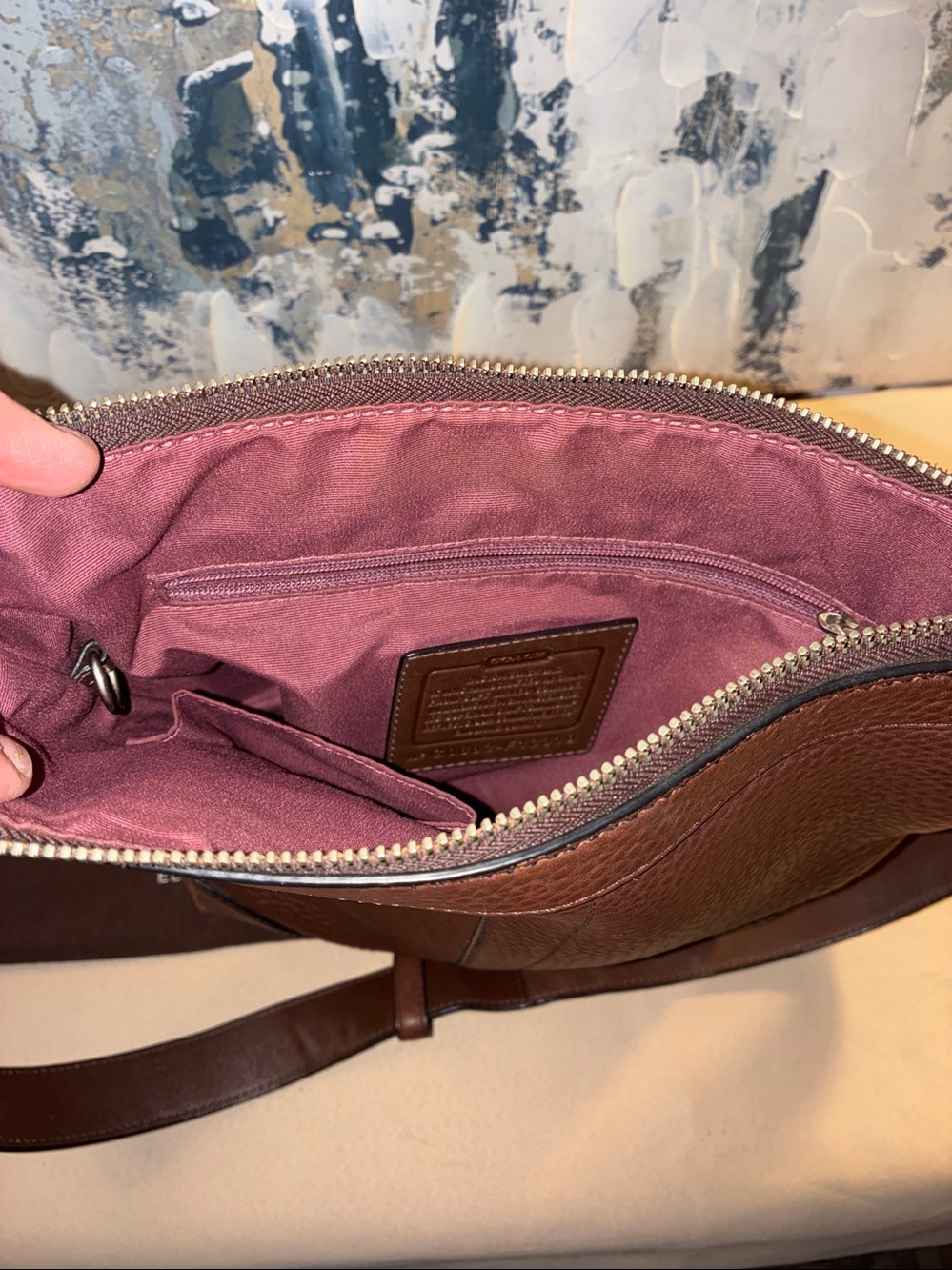 Genuine Coach Dark Brown Leather HOBO Bag Coach Dust bag included
Y2 K 2008 - Picture 7 of 17